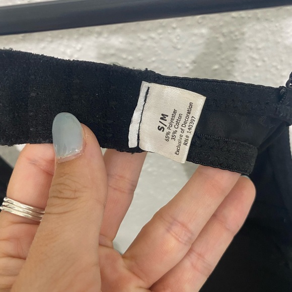 Studded/Spiked black with silver decorative bra in sz S/M - Picture 6 of 6